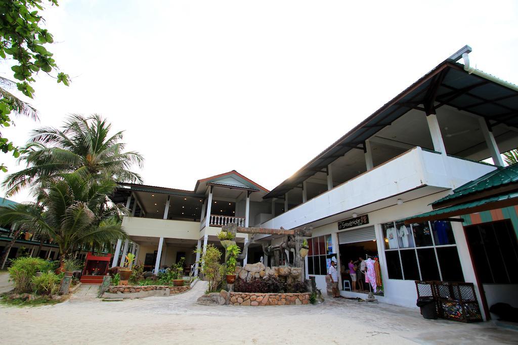 Redang Bay Resort Exterior photo